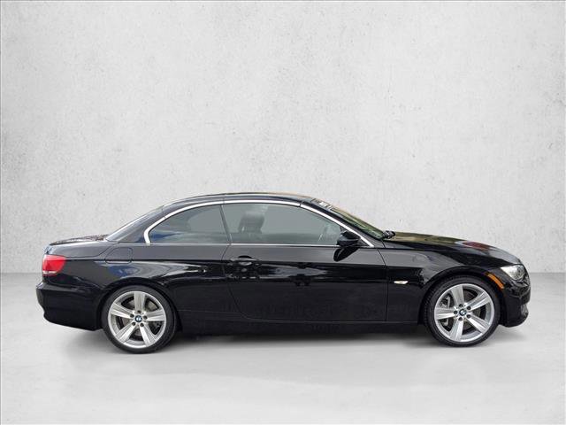 Used 2008 BMW 335i Convertible image 4