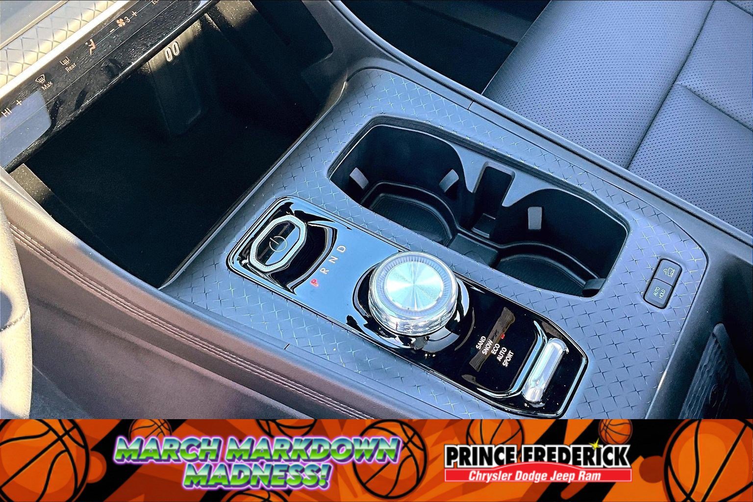 Used 2025 Jeep Wagoneer S Limited image 14