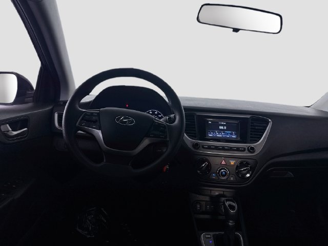 Used 2018 Hyundai Accent SE FWD image 16