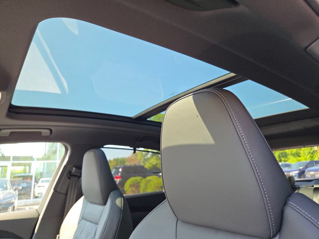 New 2026 Audi SQ5 Prestige AWD/4WD image 19