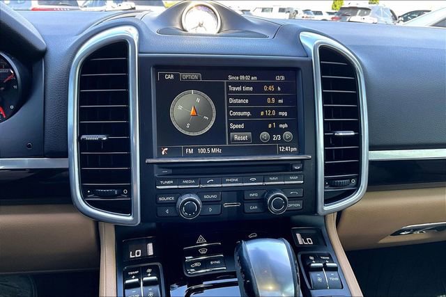 Used 2016 Porsche Cayenne image 24