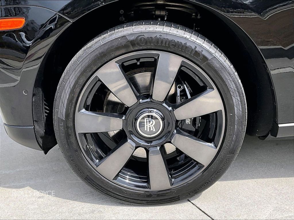 Used 2020 Rolls-Royce Cullinan image 10