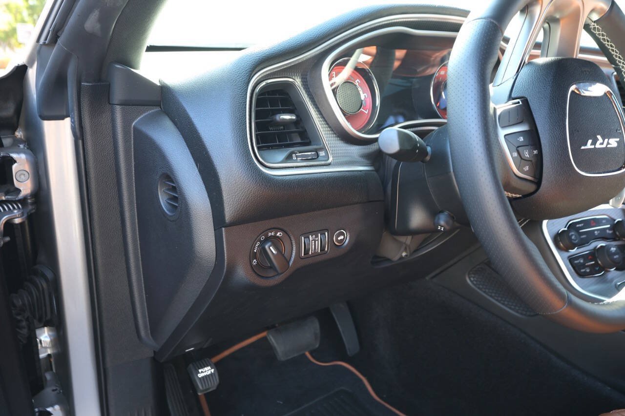 Used 2015 Dodge Challenger SRT Hellcat RWD image 76