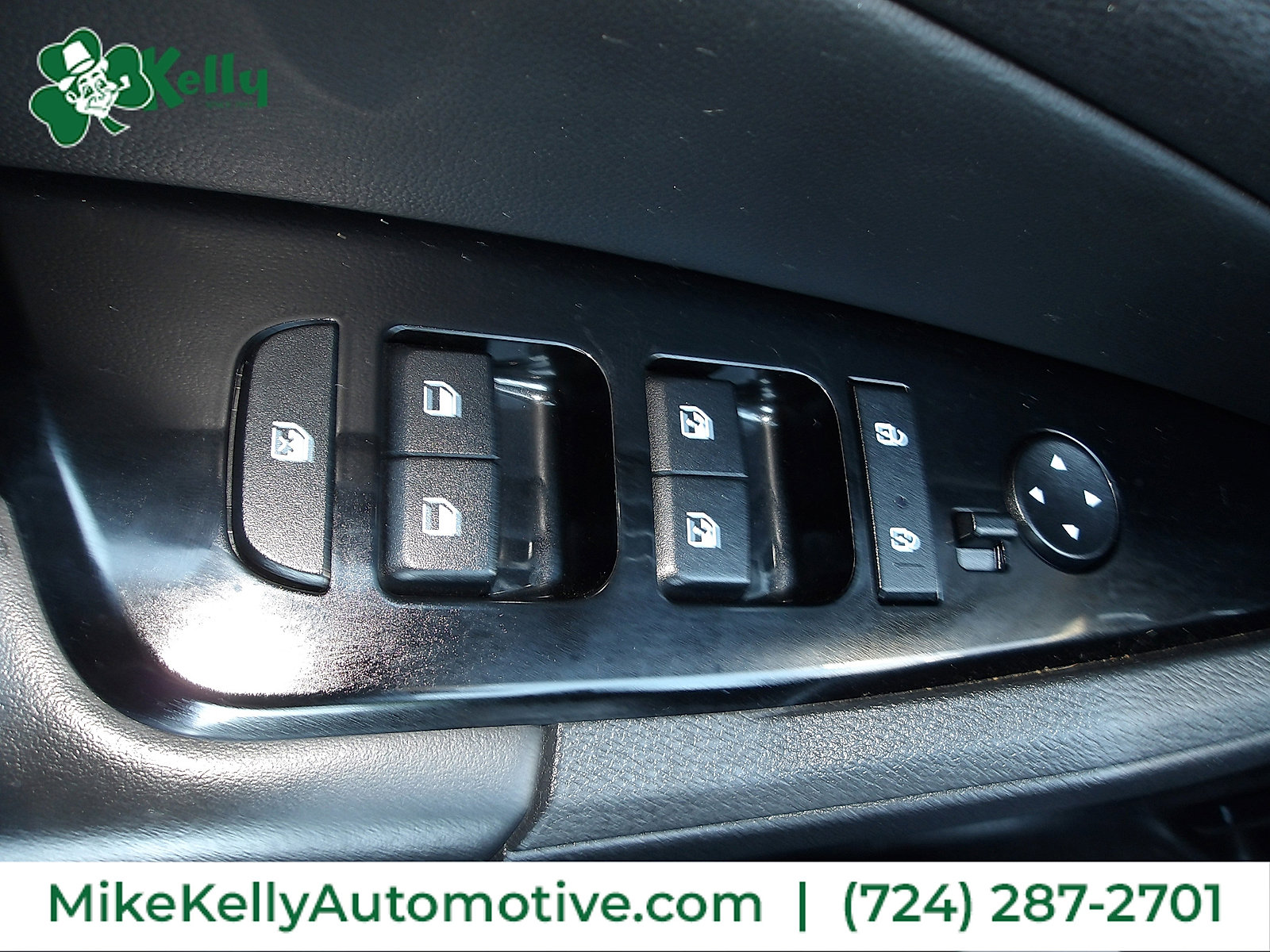 Used 2025 Kia Sportage X-Line w/ Premium Package image 16