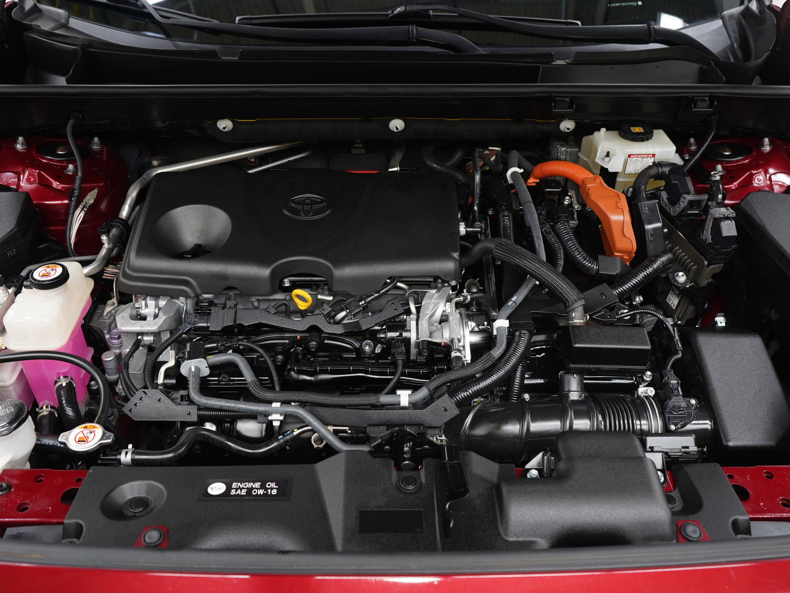 Used 2019 Toyota RAV4 Limited AWD/4WD image 30