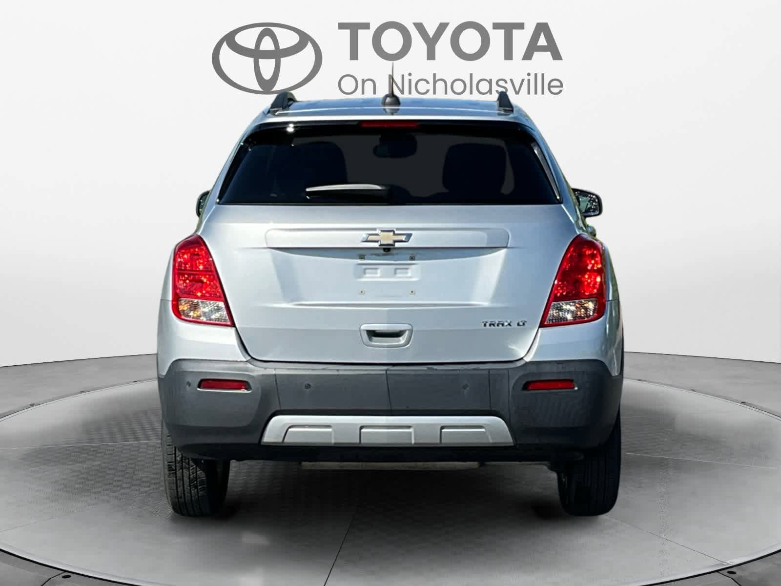 Used 2016 Chevrolet Trax LT w/ LT Convenience Package FWD image 5