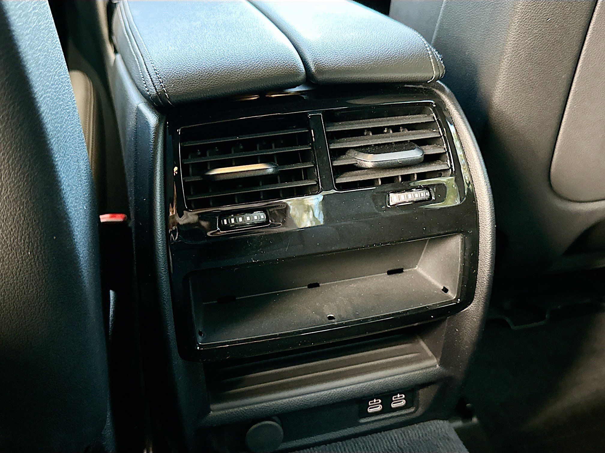 Certified 2023 BMW 540i w/ Premium Package image 27