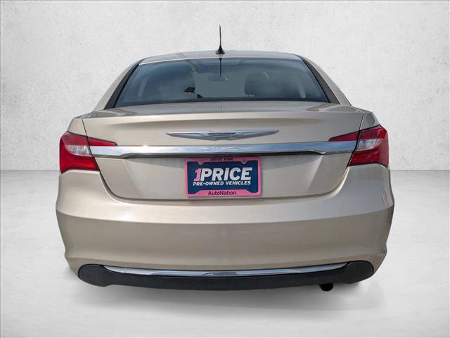 Used 2013 Chrysler 200 Touring w/ Cold Weather Group image 5