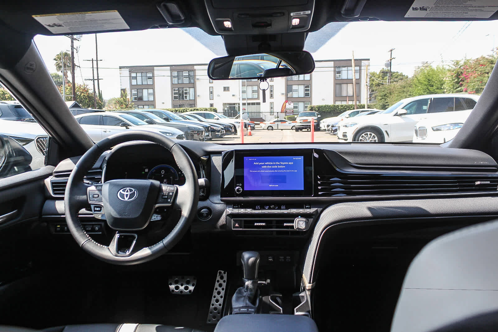 Used 2026 Toyota Camry SE FWD image 19