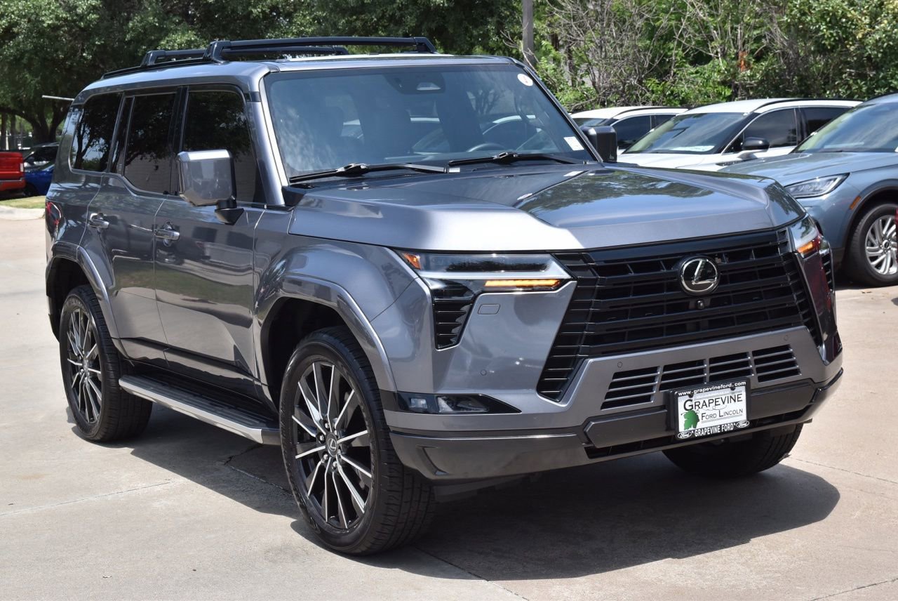 Used 2024 Lexus GX 550 w/ Accessory Package (Z1) AWD/4WD image 4