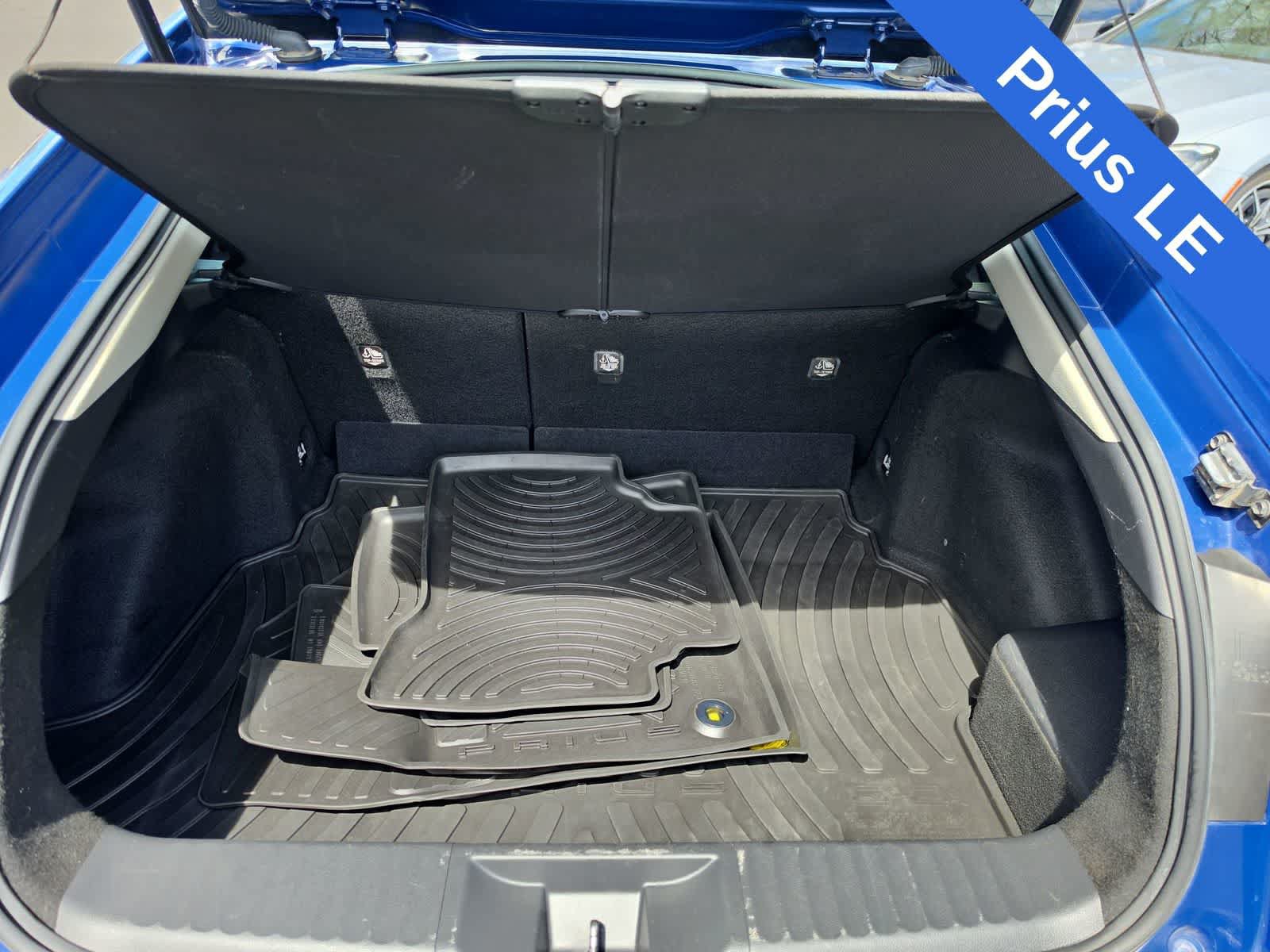 Used 2023 Toyota Prius LE FWD image 23