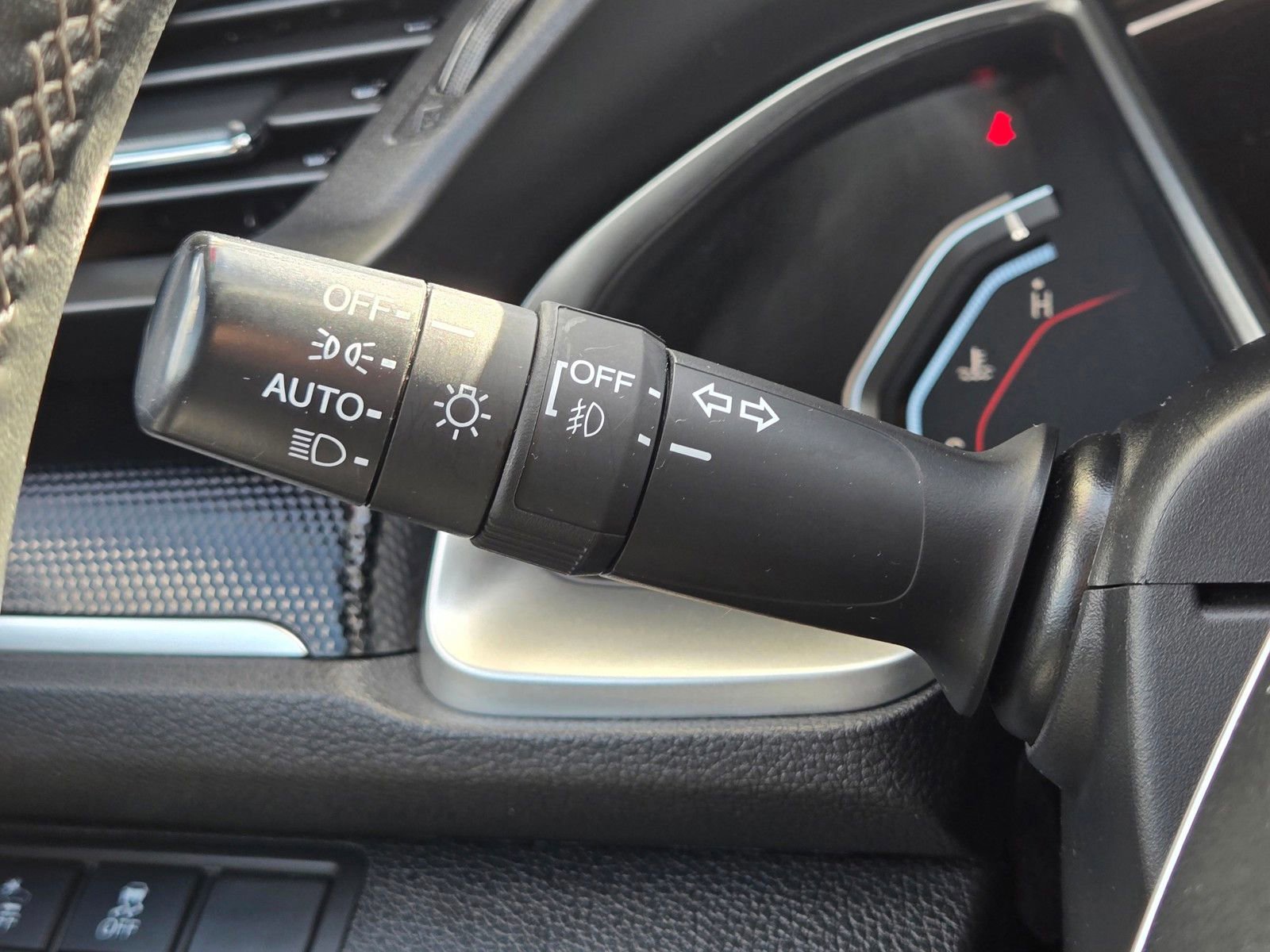 Used 2021 Honda Civic Sport image 23