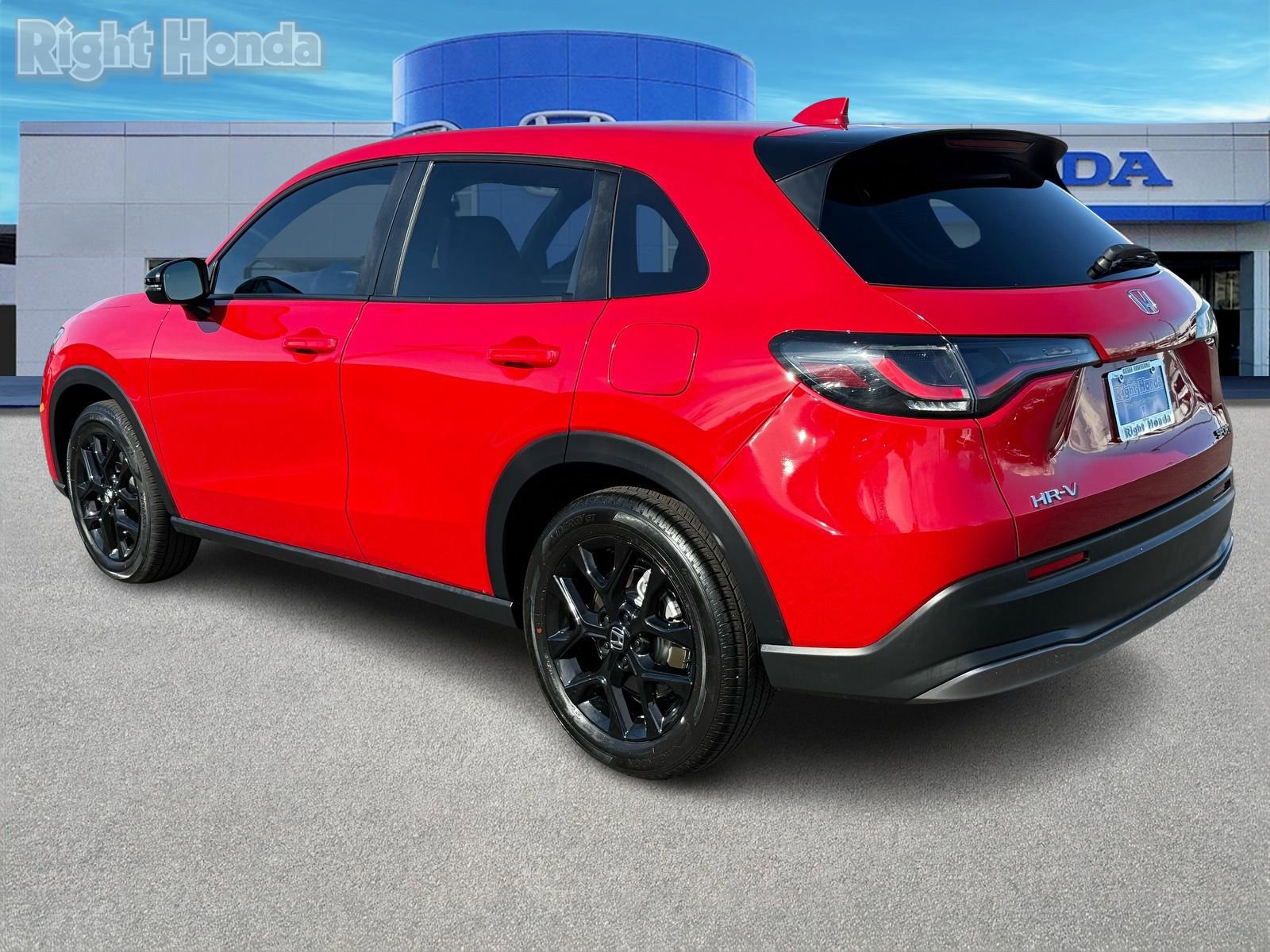 Used 2025 Honda HR-V Sport image 4