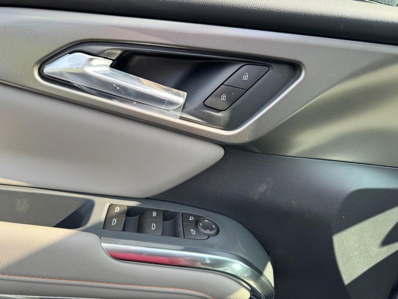 New 2026 Chevrolet Traverse LT AWD/4WD image 9