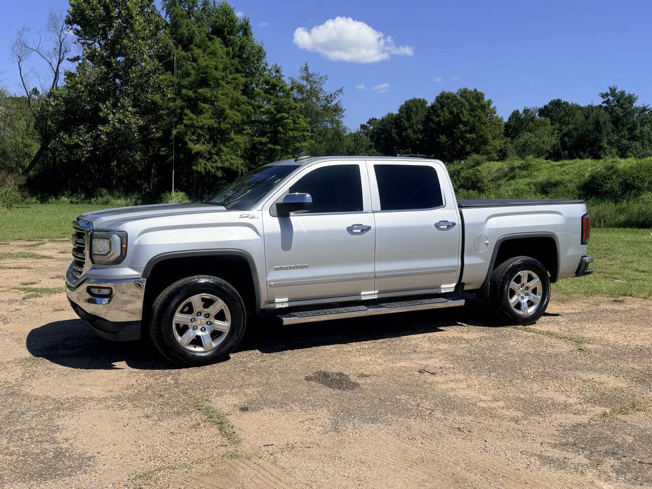 Used 2017 GMC Sierra 1500 SLT w/ Suspension Package, Off-Road