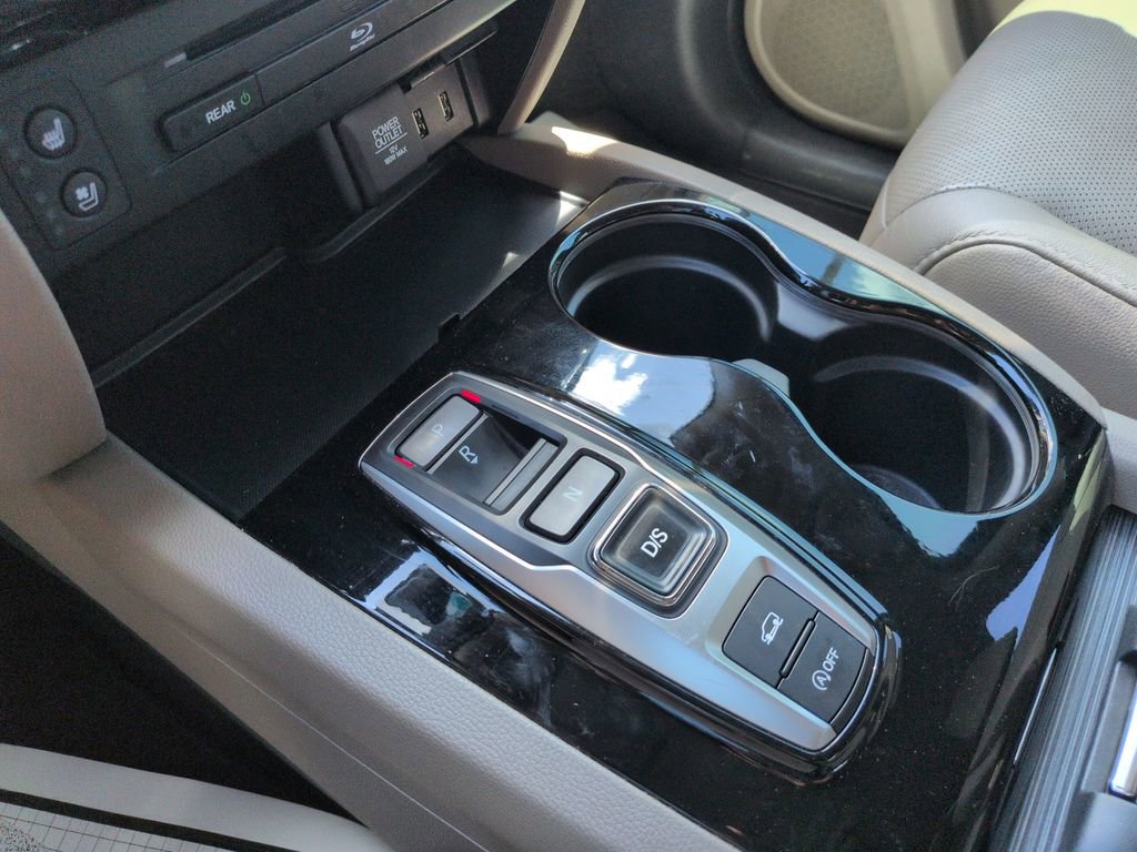 Used 2017 Honda Pilot Elite image 24