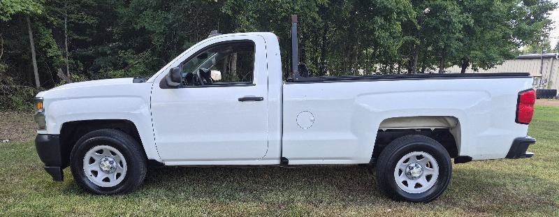 Used 2018 Chevrolet Silverado 1500 W/T w/ WT Convenience Package RWD image 9