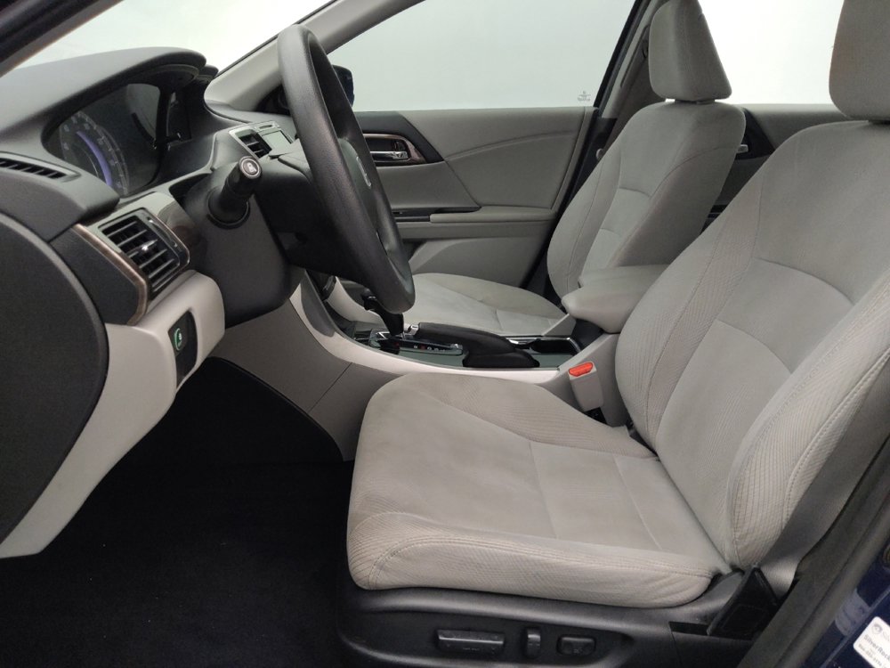 Used 2017 Honda Accord EX image 17