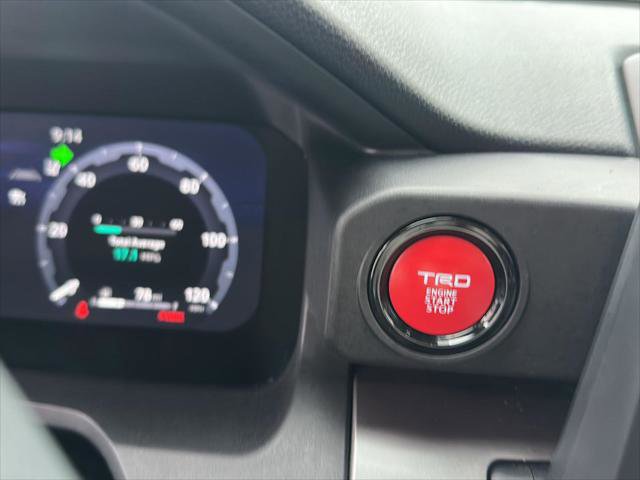 Certified 2025 Toyota Tacoma TRD Sport AWD/4WD image 28