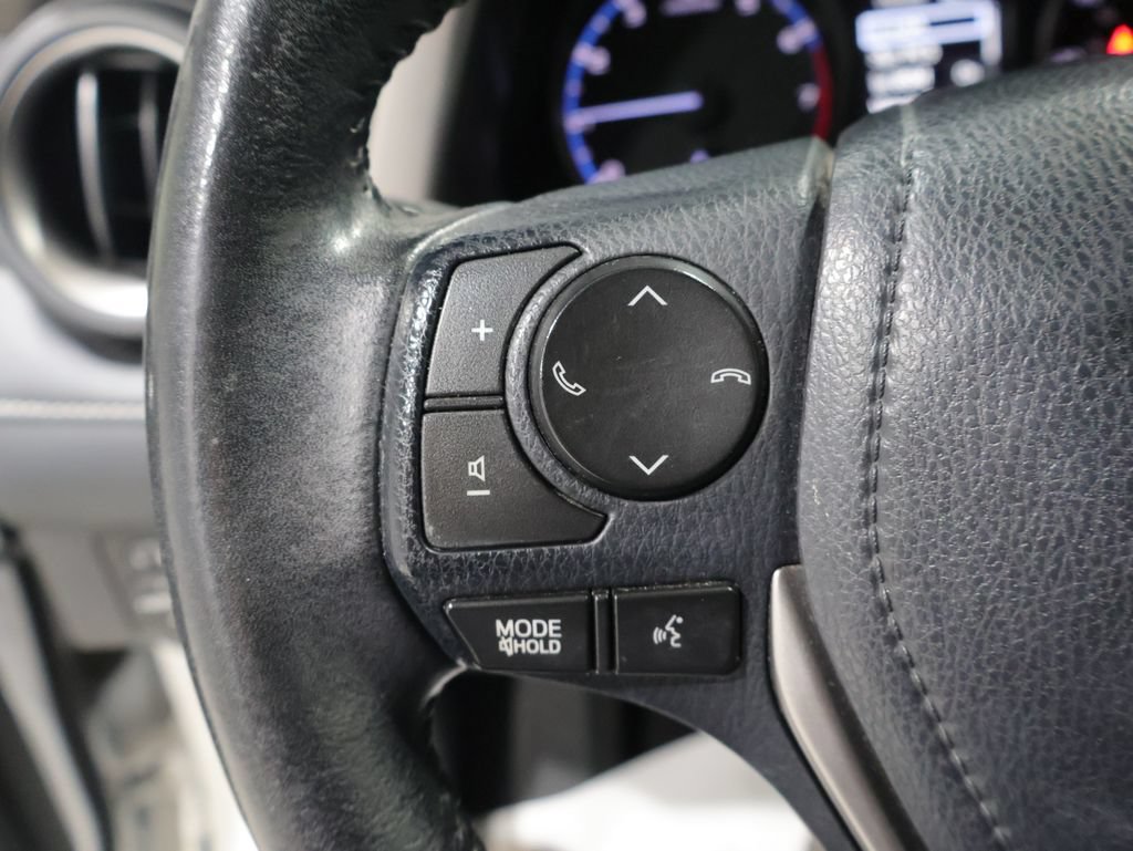 Used 2018 Toyota RAV4 XLE w/ Plus Extra Value Package AWD/4WD image 32