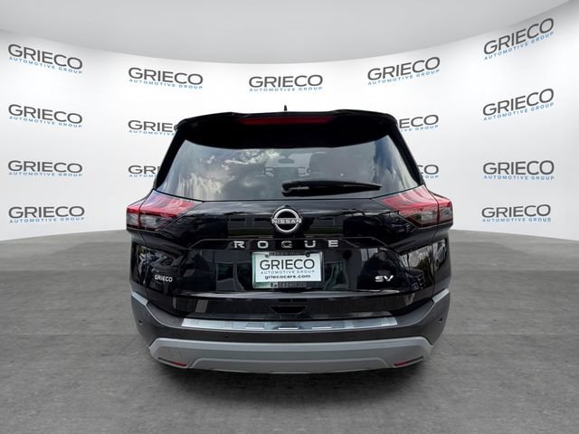 Used 2023 Nissan Rogue SV FWD image 6