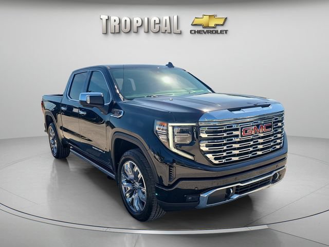 Used 2023 GMC Sierra 1500 Denali w/ Denali Reserve Package AWD/4WD image 4