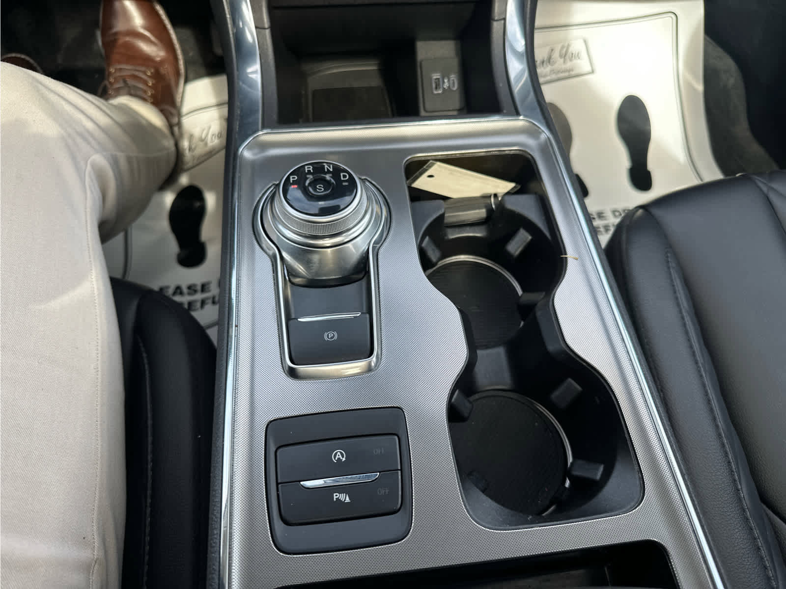 Used 2023 Ford Edge Titanium image 35