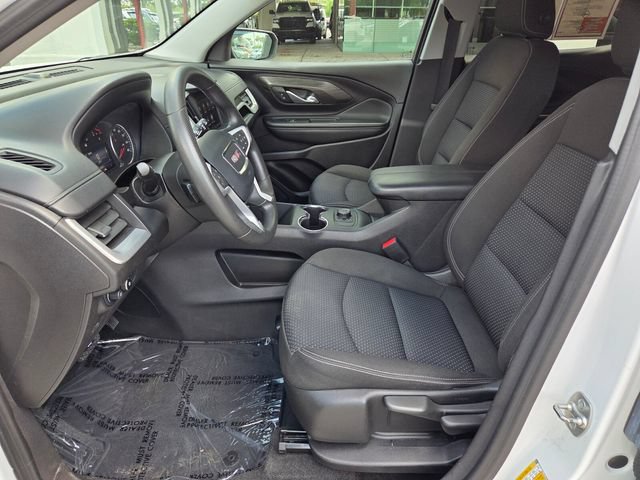 Used 2024 GMC Terrain SLE AWD/4WD image 3