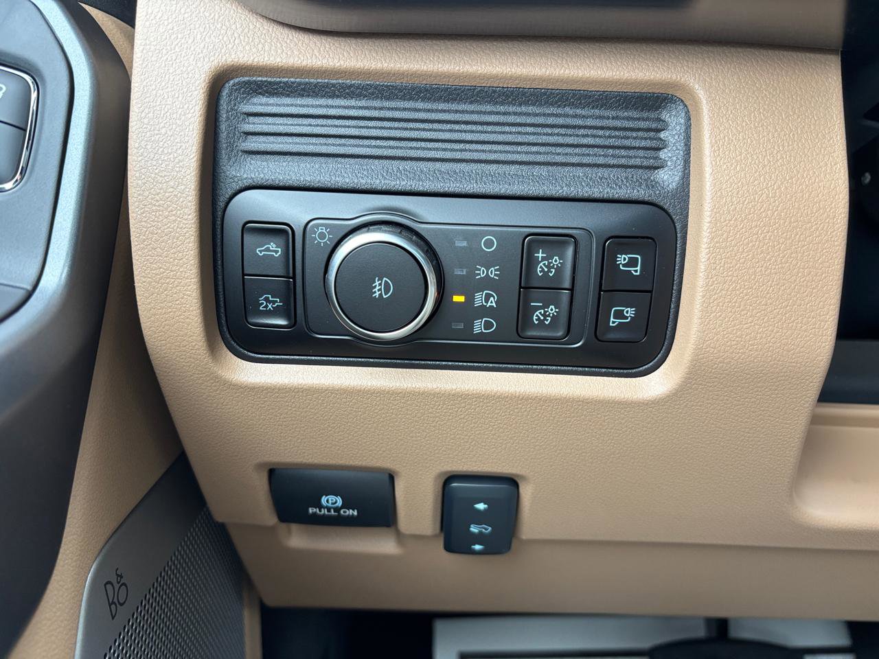 New 2026 Ford F250 Lariat AWD/4WD image 12