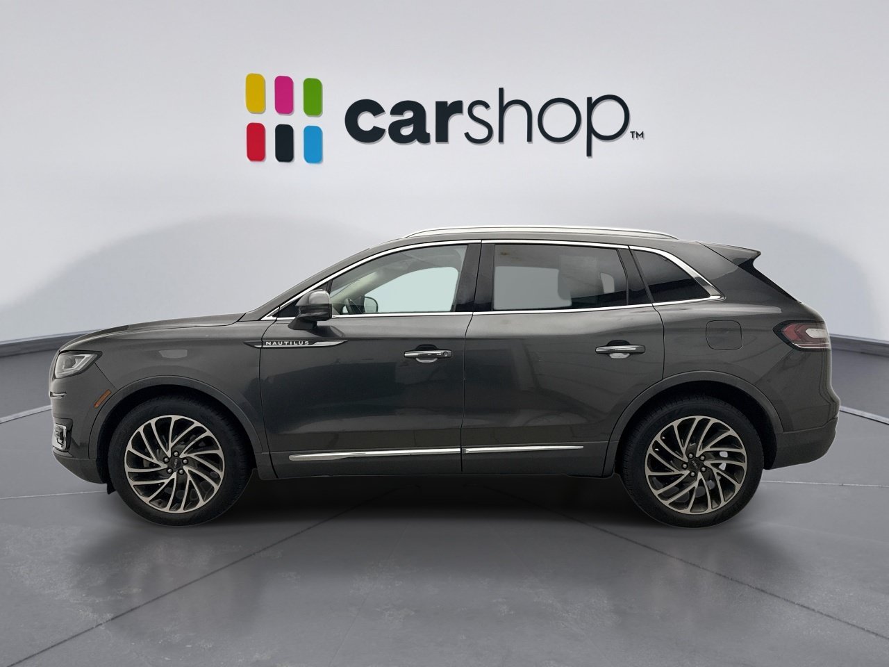 Used 2019 Lincoln Nautilus Reserve AWD/4WD image 2