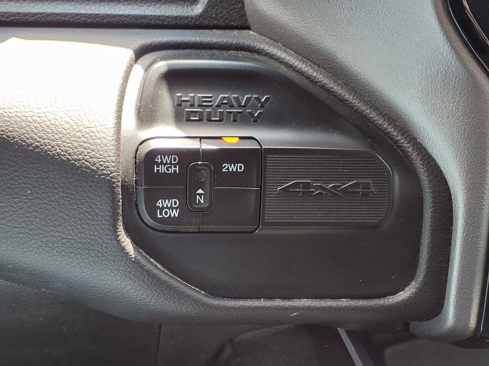 Used 2024 RAM 3500 Big Horn w/ Night Edition AWD/4WD image 13