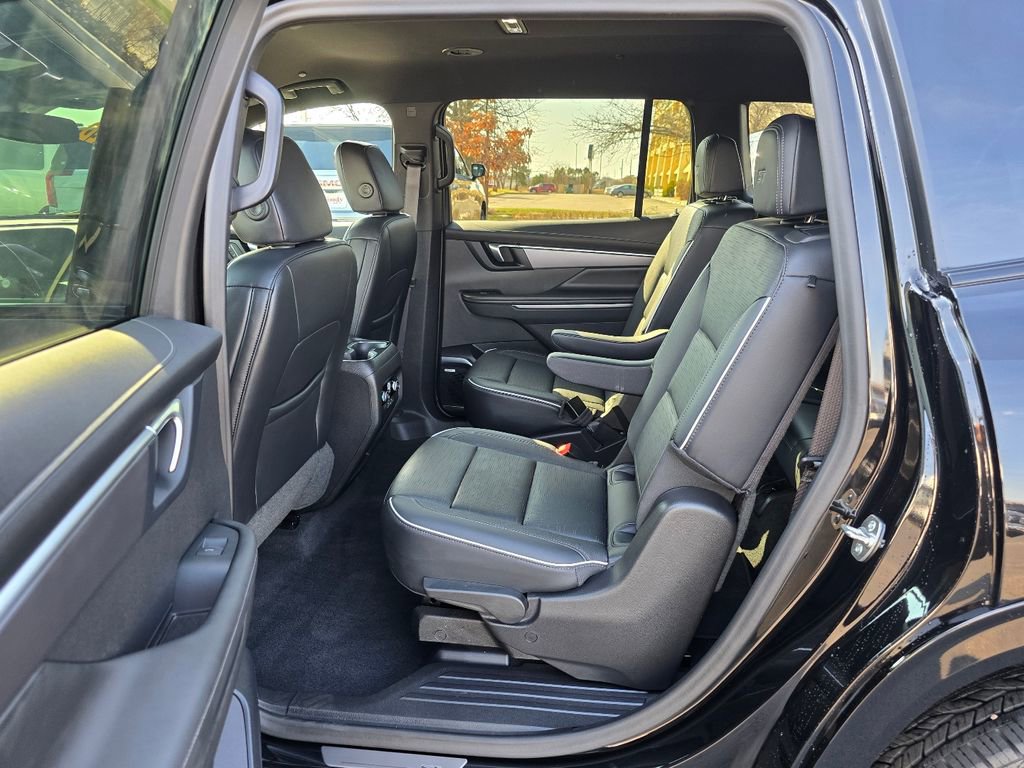 Certified 2025 Buick Enclave Sport Touring image 26