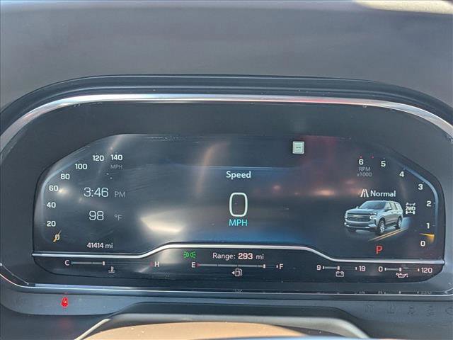 Used 2022 Chevrolet Tahoe Z71 w/ Luxury Package AWD/4WD image 15