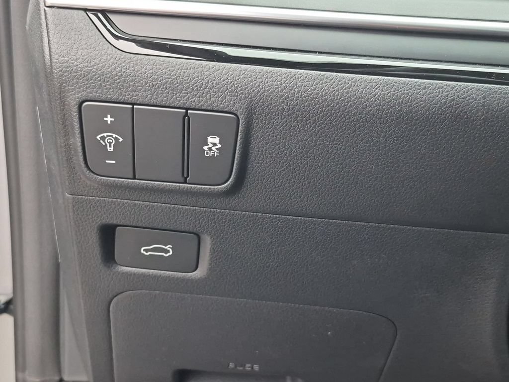 New 2026 Kia K5 GT-Line w/ GT-Line Premium Package FWD image 18