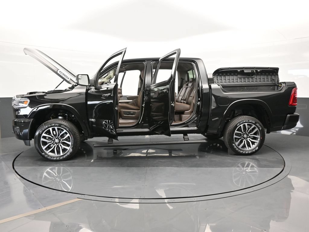 Used 2025 RAM 1500 Limited AWD/4WD image 60