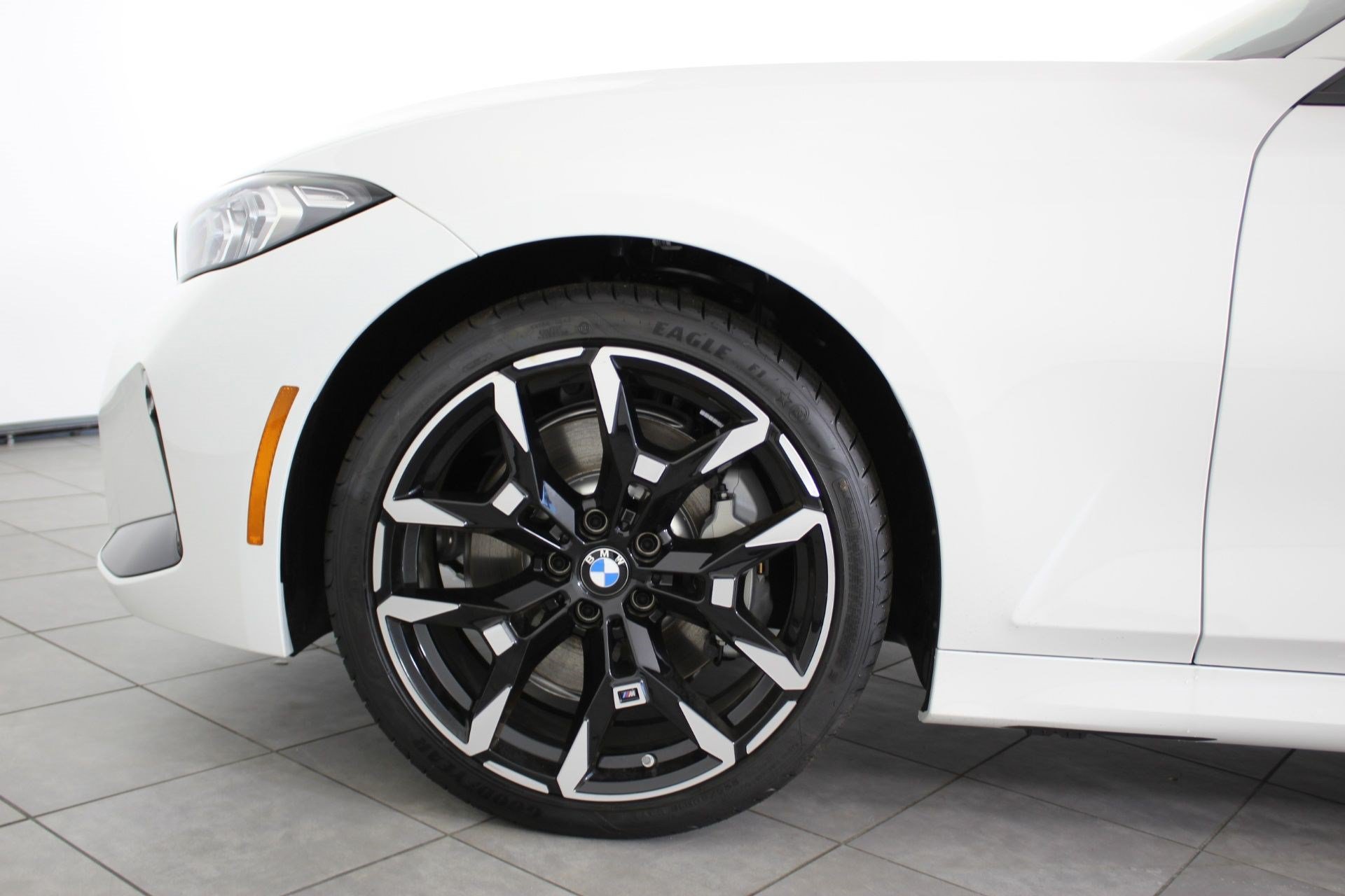 Used 2026 BMW 330i xDrive Sedan AWD/4WD image 11