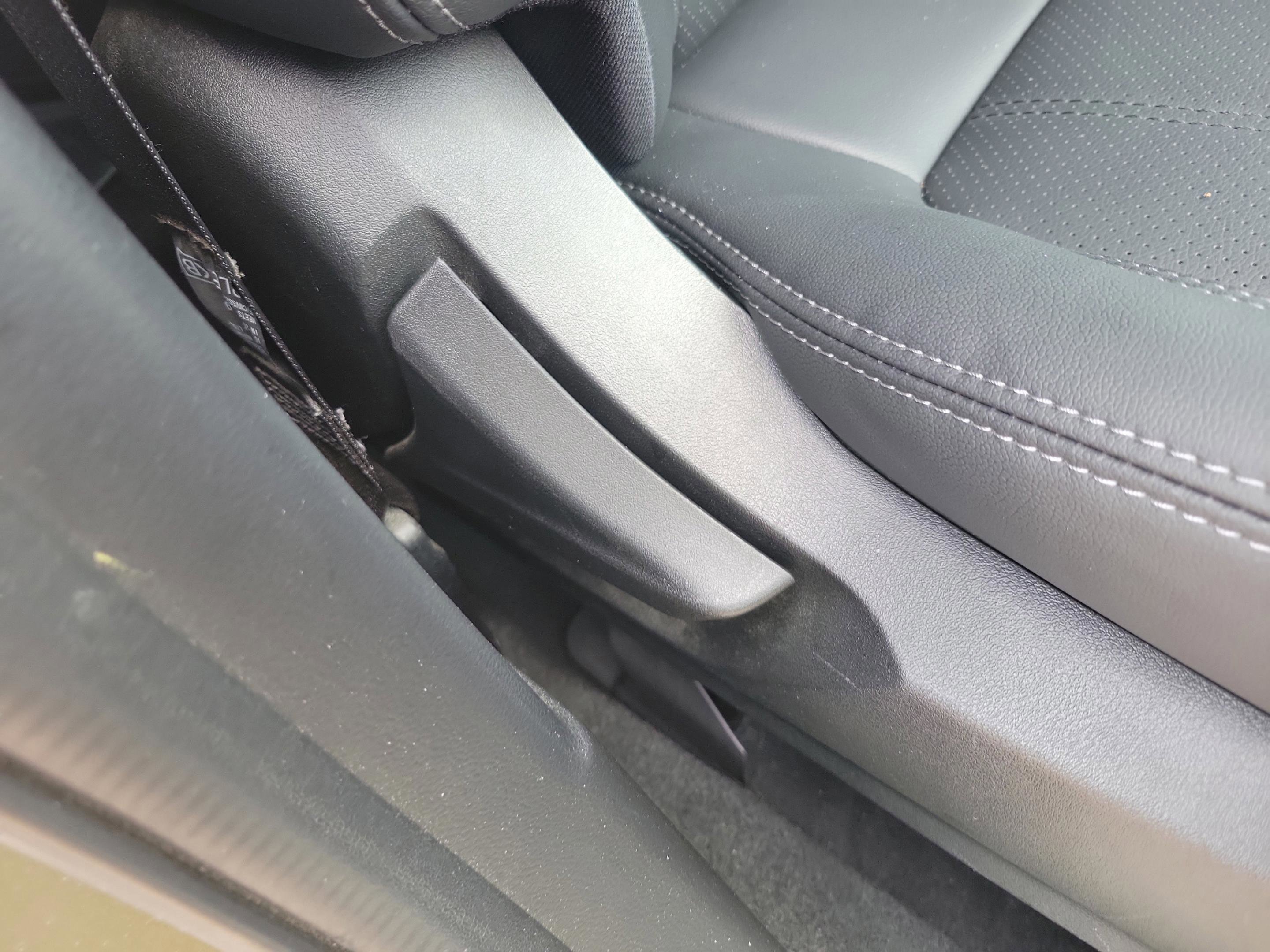 Used 2023 Subaru Forester Limited image 19