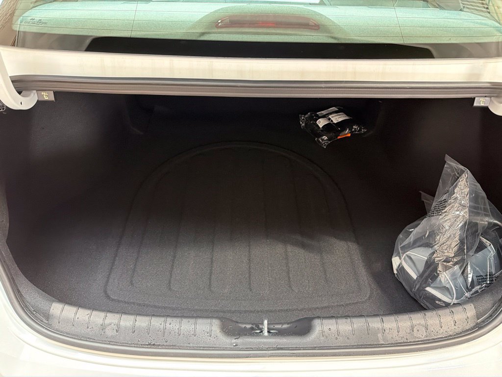 Certified 2026 Hyundai Elantra Sport FWD image 12