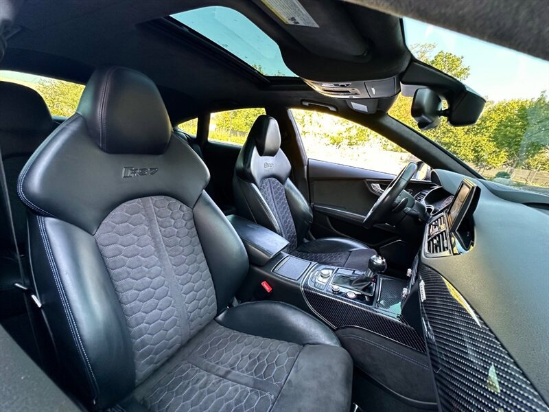 Used 2018 Audi RS 7 Performance AWD/4WD image 23