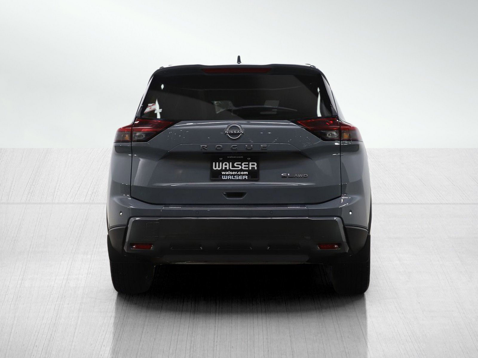 Used 2024 Nissan Rogue SL image 4