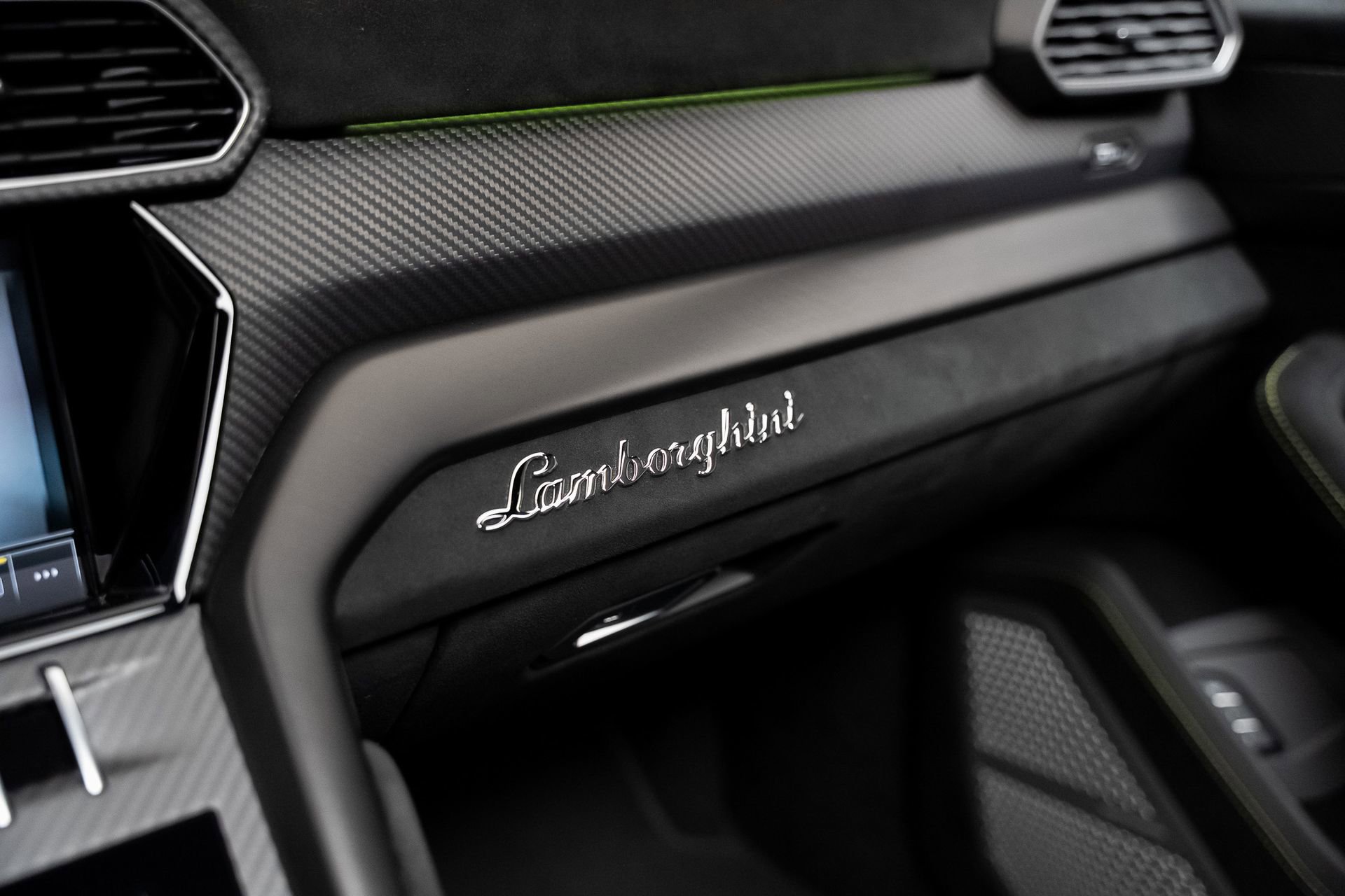 Used 2024 Lamborghini Urus Performante image 61