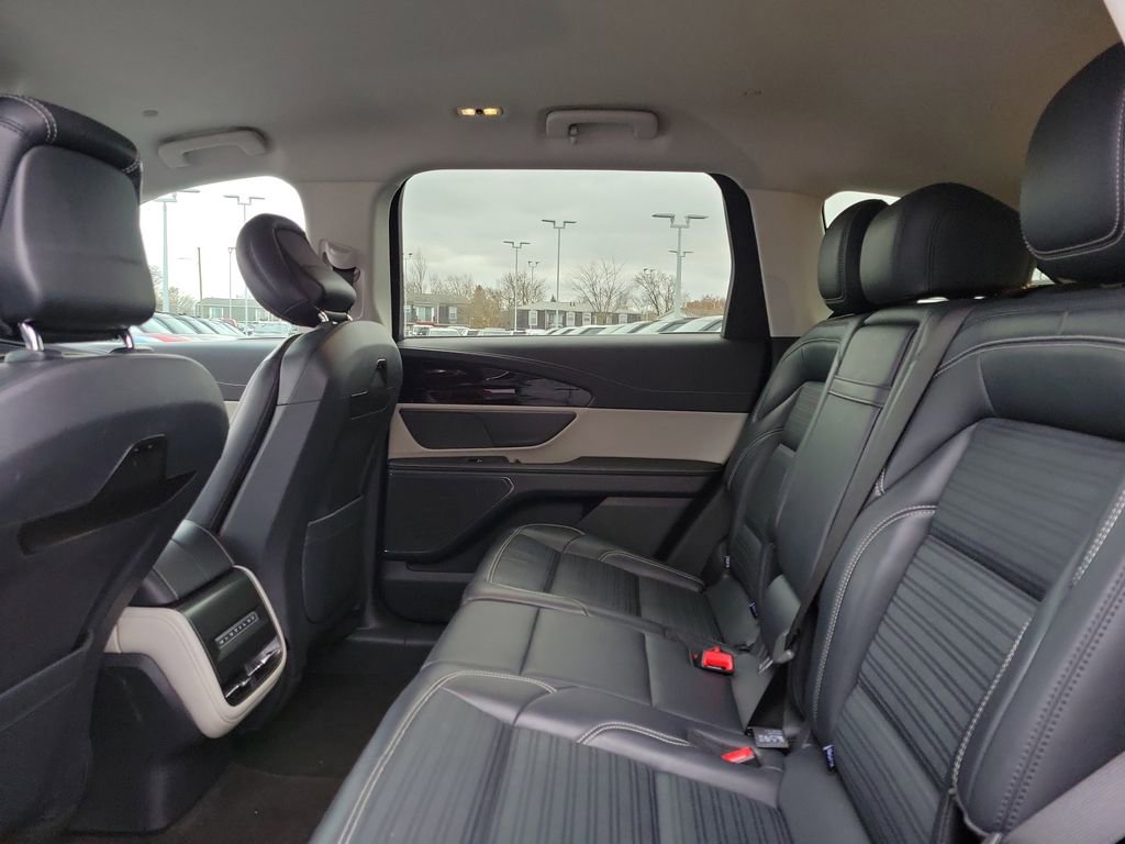 Certified 2024 Lincoln Nautilus Reserve image 13