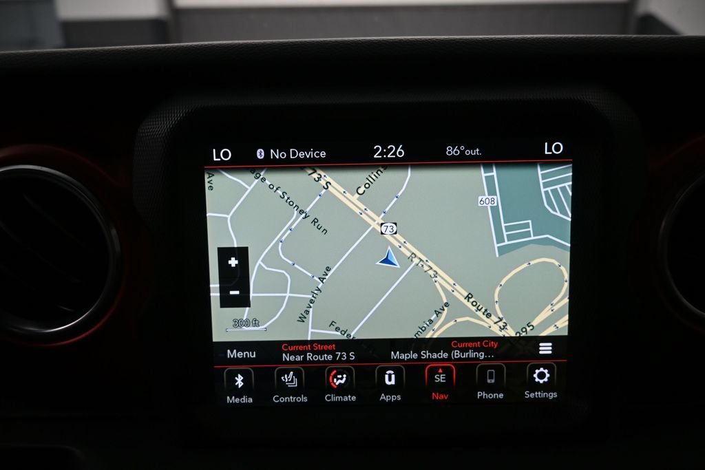 Used 2021 Jeep Gladiator Rubicon AWD/4WD image 13