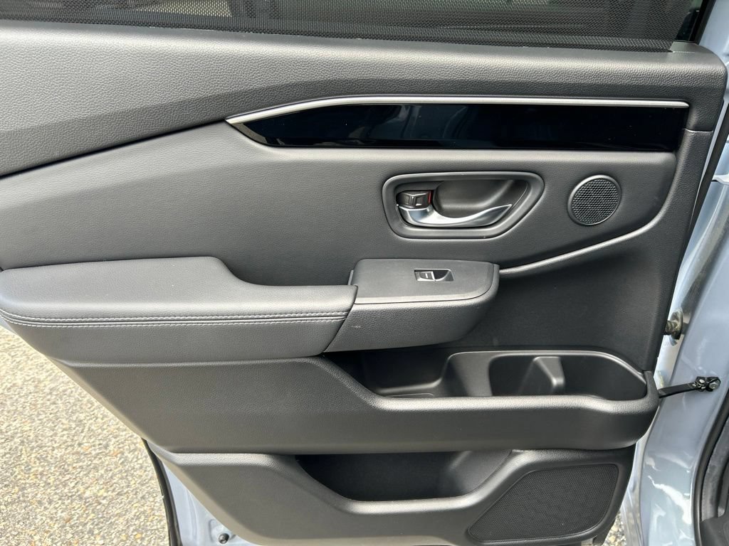 Used 2024 Honda Pilot Touring image 18