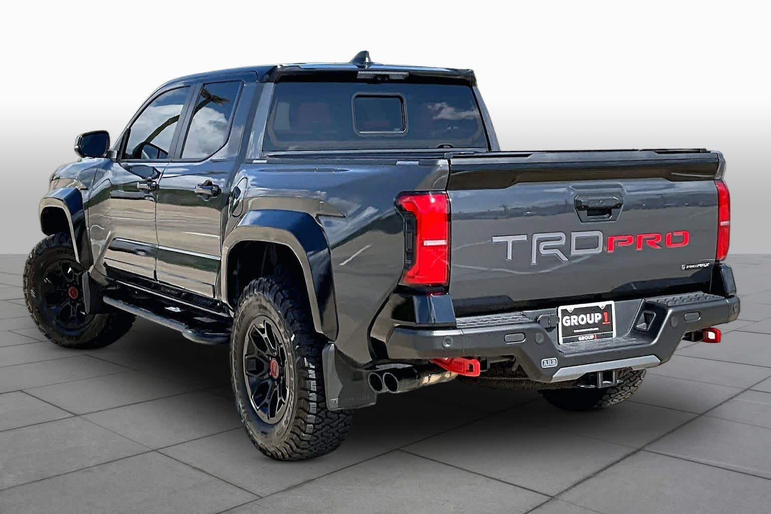 Used 2025 Toyota Tacoma TRD Pro AWD/4WD image 12