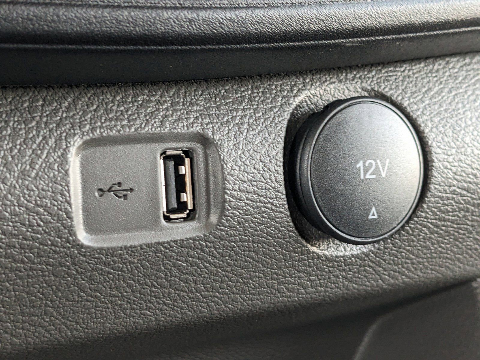 New 2024 Ford Transit 350 148 High Roof DRW AWD w/ Exterior Upgrade Package image 20