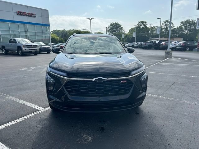 New 2026 Chevrolet Trax RS w/ Driver Confidence Package FWD image 2