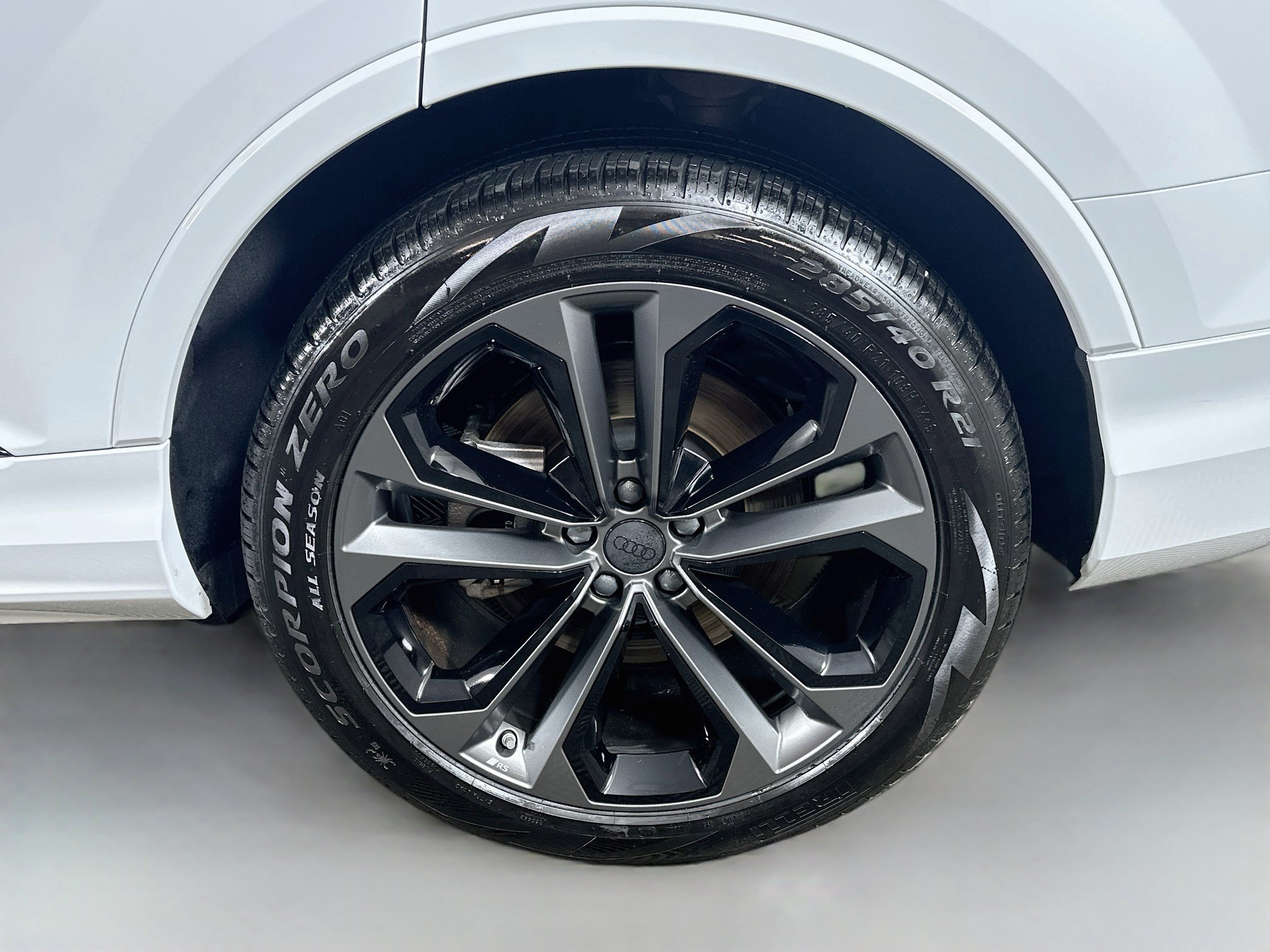 Used 2026 Audi Q7 3.0T Premium Plus w/ Premium Plus Package AWD/4WD image 33