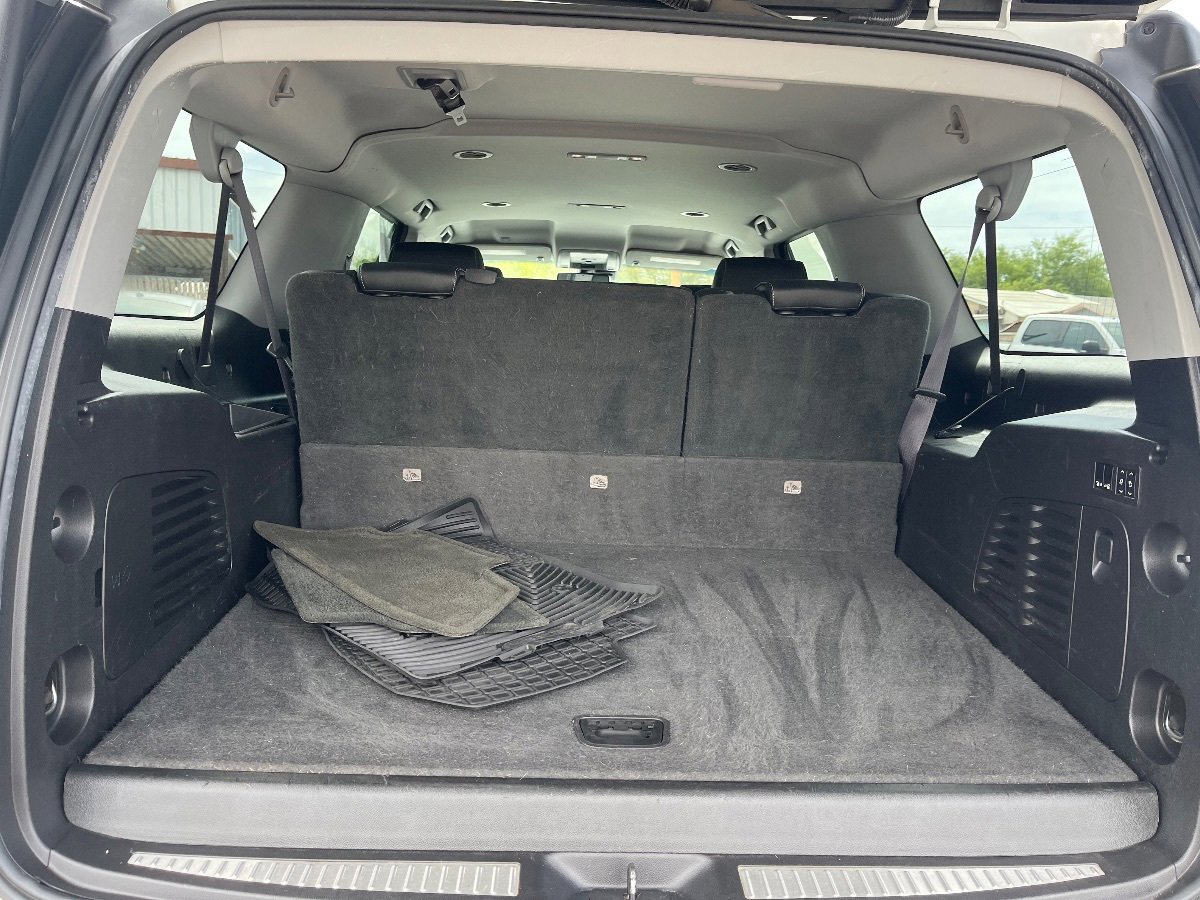 Used 2015 GMC Yukon XL SLT RWD image 32