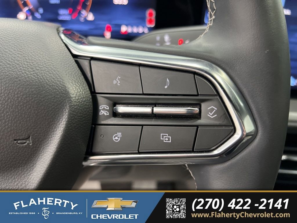 Used 2024 Chevrolet Traverse LT FWD image 26